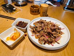 -小洞天柴火土菜馆