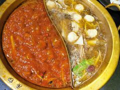 -沸炉重庆老火锅(军事博物馆店)