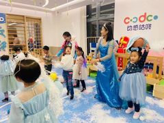 -红黄蓝成长中心(海淀上地店)