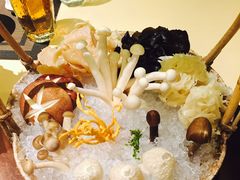 -余欢领鲜火锅(新街口店)
