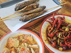 -冶建镜子·老南昌大排档·江西虾王(总店)