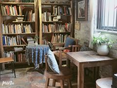 大堂-老屋咖啡