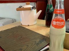 -芳村榕树头叹佬鸡煲(体育西店)