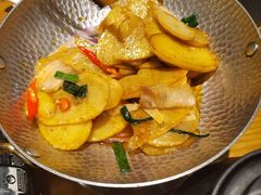 -隔壁老王·家常云南菜(花巷店)