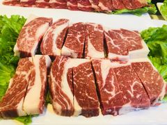 -虾弄弄海派小龙虾·牛羊蝎子火锅