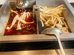 -皇城老妈·大连海鲜火锅(港湾店)