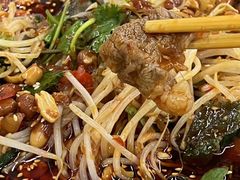 -周良天山牛杂城(天山路总店)