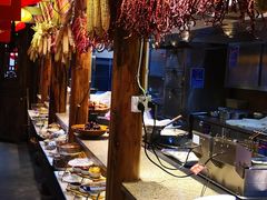 自助取餐区-野山舂·贵州现舂酸汤火锅(鸿通城店)