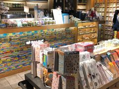 零售区-猫的天空之城概念书店(苏州诚品店)