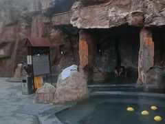 -裕龙汤泉
