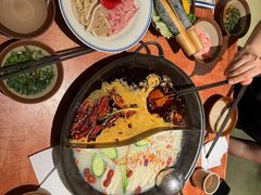 -周小明火锅(黑金冠社区店)