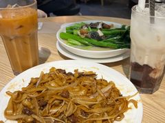 -滋味满屋美食坊(上海街店)