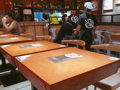 大堂-渝是乎酸菜鱼(龙旗购物中心店)