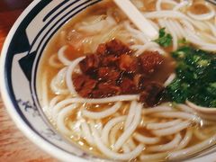 -鑫花溪牛肉米粉(东环大润发店)