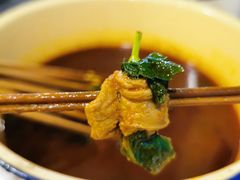 -拈签一笑黄牛肉辣卤串串