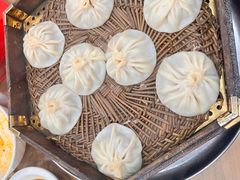 牛肉灌汤包-西安贾三灌汤包·回坊小吃·清真炒菜(北院门总店)