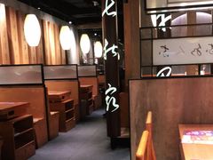 -呷哺呷哺(普陀乐购真北店)
