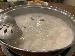 -正能量脆肉鲩火锅