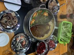-佳荣老五生态牛肉馆