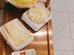 -七欣天香辣蟹火锅(闵行浦江欢乐颂店)