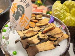 -芸山季·云南野生菌火锅(人民广场来福士店)