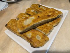 猪肉茴香褡裢火烧-福荣居褡裢火烧京味家常菜(西四店)