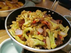 -小菜园新徽菜(蚌埠蚌山万达店)