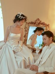 点击看大图 -至臻微拉婚纱摄影
