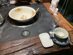 -大匠工房古船木艺术餐厅·猪肚鸡专门店(长白仙岛店)