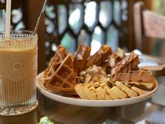 香蕉脆果仁华夫饼-西关84·History·Art·Cafe