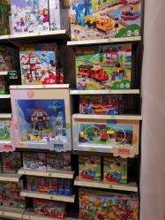 -乐高授权专卖店(鲁能城购物中心店)