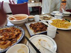 -金牌餐厅·天津菜·八珍豆腐·老爆三(瓷房子店)