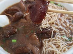 牛腩面加猪肠-海幢瑞芳饮食店