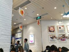 大堂-满记甜品(荟聚购物中心店)