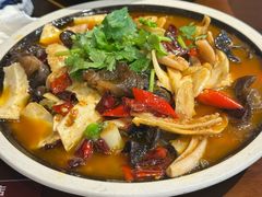 -谢老五跷脚牛肉·非遗传承店