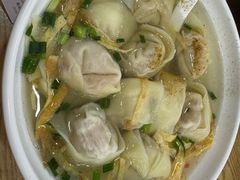 -珊珊小笼馆(仙霞路店)