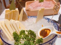 -旧街市鲜货老火锅(大光路店)