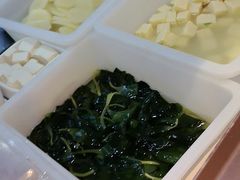 -宴全牛粤来越牛潮汕鲜牛肉火锅(海州万达广场店)