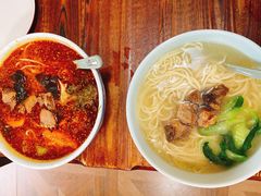 -东大桥小国抻面烧烤(长通路店)
