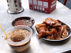 -王万妈卤猪脚(青岩交通路)