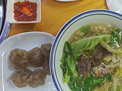 -明姨仔潮汕美食·碳炉猪脚·汕尾牛腩饭·起片鸡煲(起义路店)