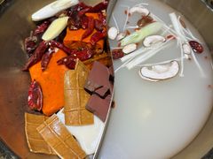 -欠火锅·水牛毛肚·团建聚餐·生日宴(何山路店)