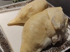 -铭牛烧肉·和牛海鲜自助(高新月牙湖店)
