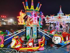 -百里峡七彩艺术小镇