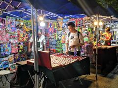 -吴山路夜市