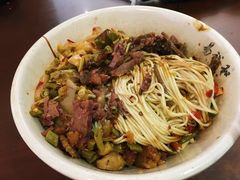 酸菜牛肉双码干面-易裕和·长沙米粉(友谊路店)