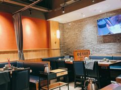大堂-老墙根涮肉·铜锅·烧烤(欢乐谷·王四营店)