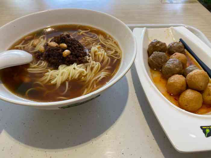 西乔快做(大学城店)-"本来看到吃的挺便宜,结果最后上错了菜,还.