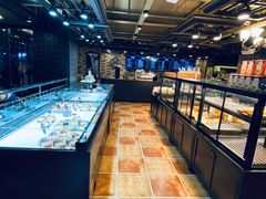 面包甜点陈列柜-红跑车(三孝口店)