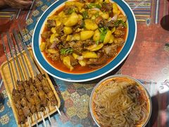 -乡村馕坑肉·烧烤·新疆菜·本地人更爱吃(阿勒泰首店)